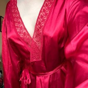 Gorgeous silk red robe with lace and velvet